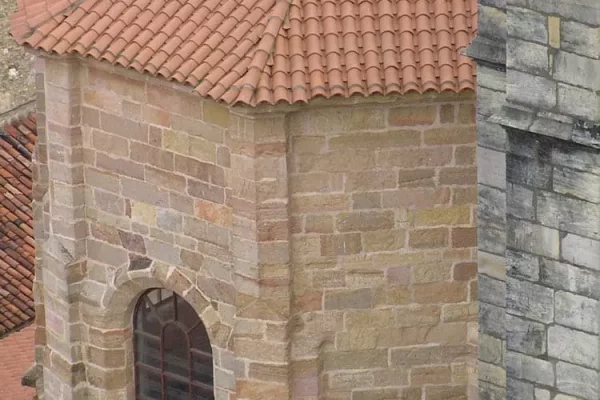 Cúpula octogonal sobre el tambor de la Capilla del Rey Casto de la Catedral de Oviedo