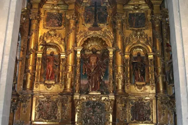 San Andrés en la Girola de la Catedral de Oviedo